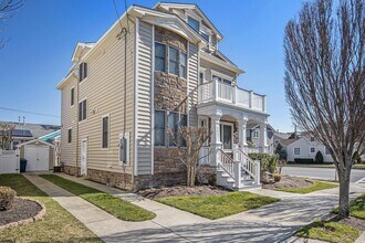7611 Ventnor Ave in Margate City, NJ - Building Photo - Building Photo