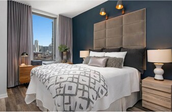 400 W Huron St in Chicago, IL - Building Photo - Building Photo