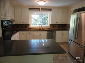 371 S Church St in Fairhope, AL - Building Photo - Building Photo