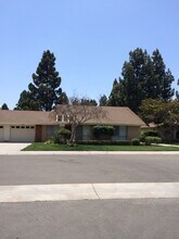 15131 Village 15 in Camarillo, CA - Building Photo - Building Photo