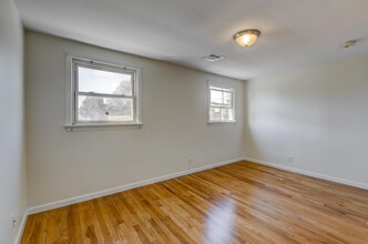 192 Stegman St in Jersey City, NJ - Building Photo - Building Photo