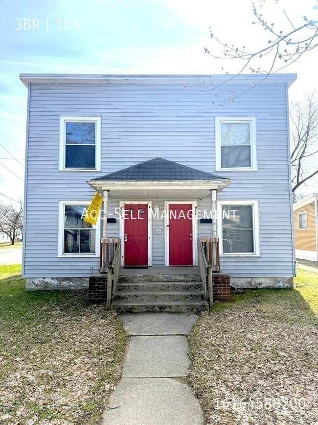 property at 956 Adams St SE