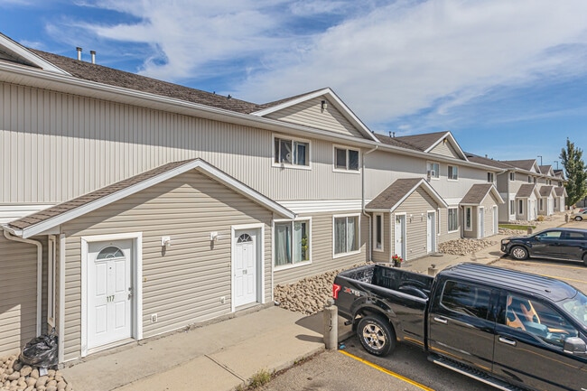 Outlying Apartments for Rent | Leduc, AB Neighborhoods