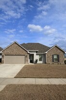 11 Venecia Ct in Bossier City, LA - Building Photo