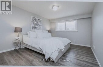 45 Dalraith Crescent in Brampton, ON - Building Photo - Building Photo