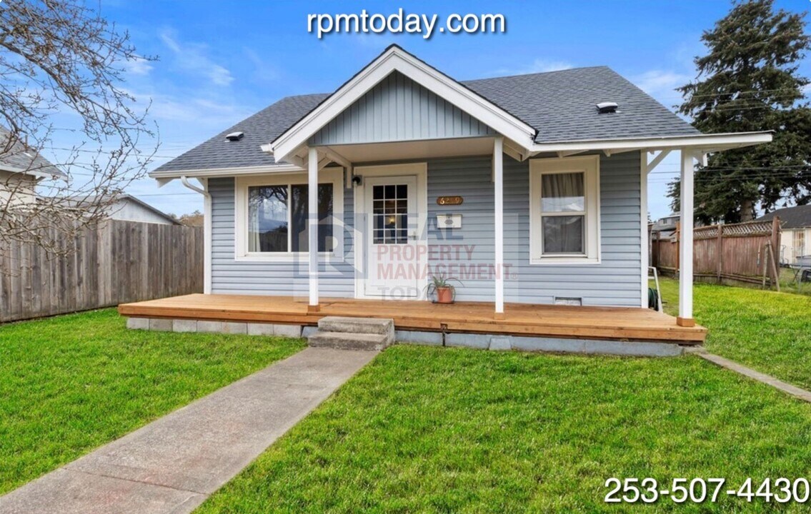 6209 S Pine St in Tacoma, WA - Building Photo