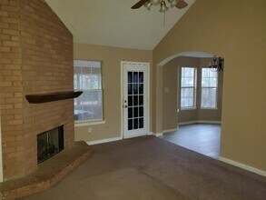 6915 Brady Hill Dr in Cordova, TN - Building Photo - Building Photo
