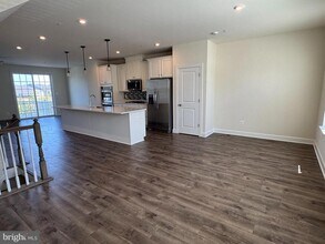 9704 Glassy Creek Way in Upper Marlboro, MD - Building Photo - Building Photo