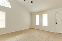 1610 Orlando St in Edinburg, TX - Building Photo - Building Photo