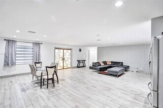 17000 NW 18th Ave in Miami Gardens, FL - Building Photo - Building Photo