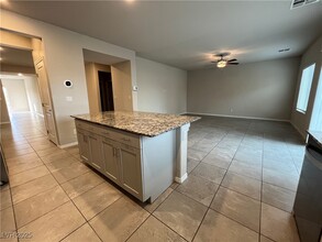 12752 Battista Ln in Henderson, NV - Building Photo - Building Photo