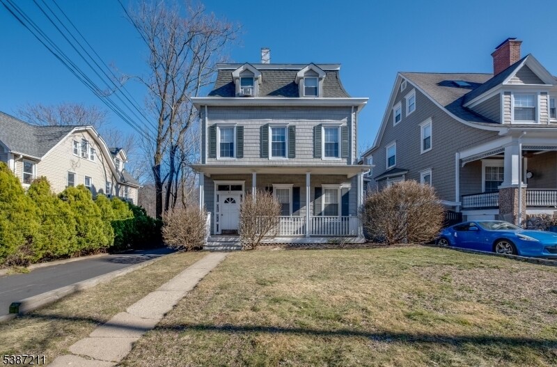 47 Ridgedale Ave in Morristown, NJ - Building Photo