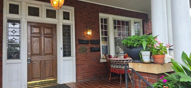 643 Holly Ave NW in Winston-Salem, NC - Building Photo - Building Photo