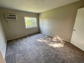 1120 King Louis Ct in Cincinnati, OH - Building Photo - Building Photo