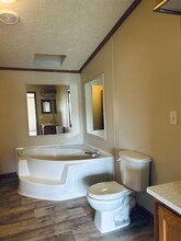 134 Scarlet Oak Ln in Oxford, MI - Building Photo - Building Photo