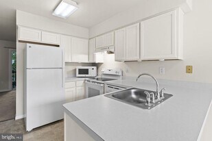 8536 F St in Chesapeake Beach, MD - Building Photo