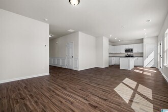 608 Pine Valley Trl in Columbiana, AL - Building Photo - Building Photo