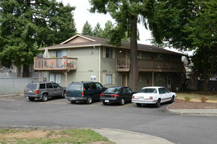 10316 NE Stutz Rd Apartamentos