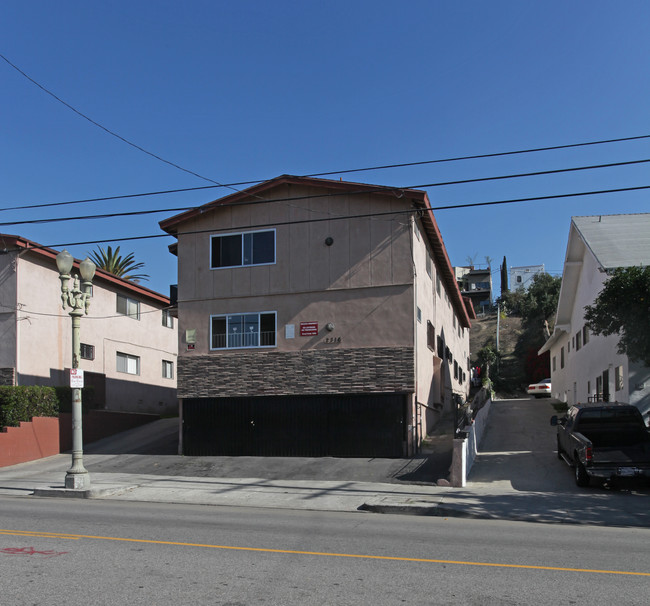 2316 Lincoln Park Ave in Los Angeles, CA - Building Photo - Building Photo