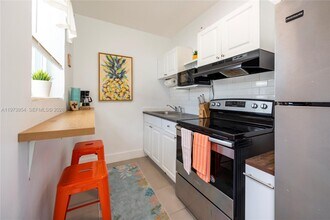 1625 Fletcher St in Hollywood, FL - Building Photo - Building Photo