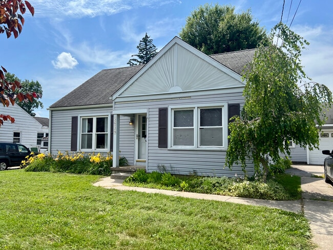 5639 Glasgow Rd in Sylvania, OH - Building Photo - Building Photo