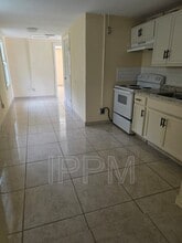 902 N D St in Harlingen, TX - Building Photo - Building Photo