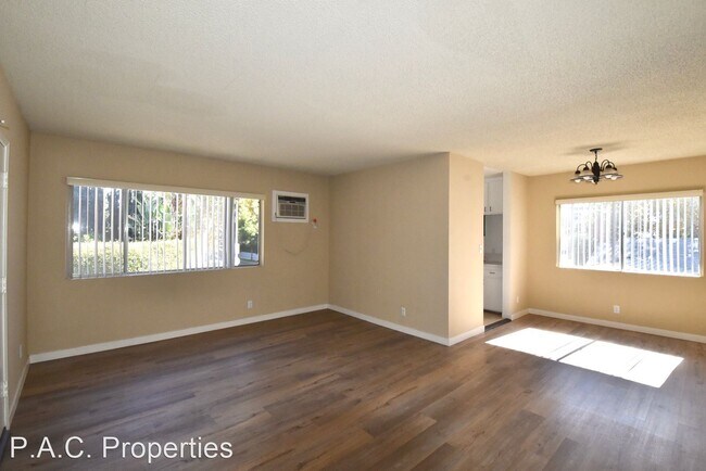 11204 Peach Grove St in Los Angeles, CA - Building Photo - Building Photo