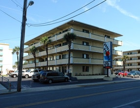 Fifth and Ocean in Myrtle Beach, SC - Building Photo - Building Photo