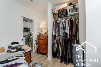 710 N Elizabeth St, Unit 3f in Chicago, IL - Building Photo - Building Photo