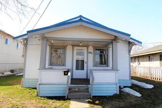 930 Methow St in Wenatchee, WA - Building Photo - Building Photo