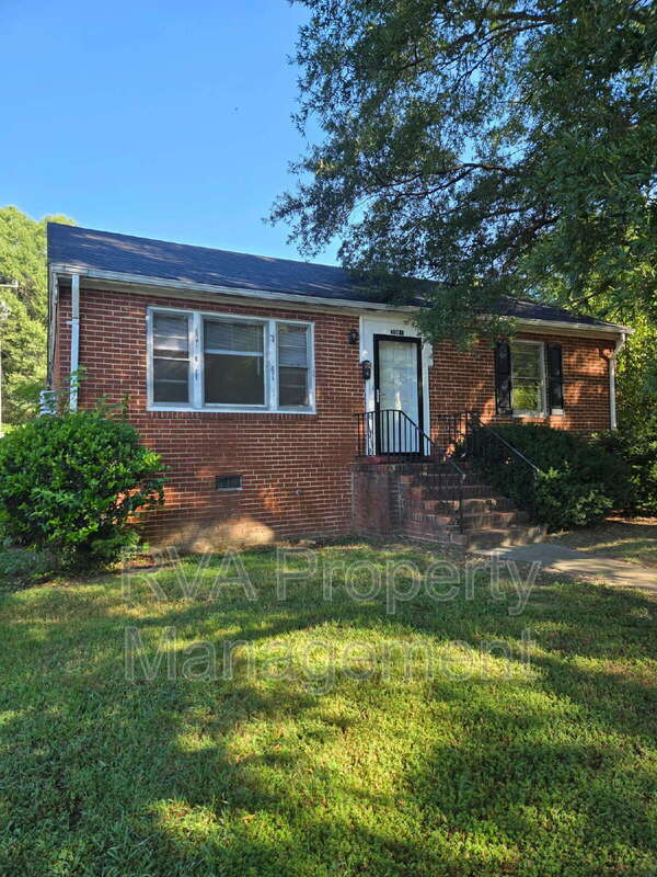 property at 3081 Maury St
