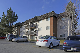 Terrace Green in Ogden, UT - Building Photo - Building Photo