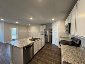 4408 White Cedar Ct in Pace, FL - Building Photo - Building Photo