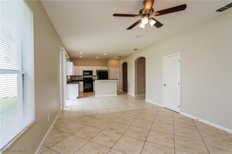 910 Countess Ave in Lehigh Acres, FL - Building Photo - Building Photo