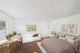 Terraces at Tarzana in Tarzana, CA - Foto de edificio - Building Photo