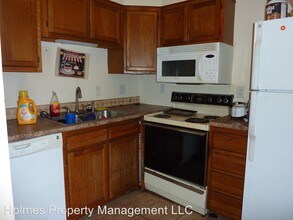 2718 Painter Ave SW-Unit -#C109 in Knoxville, TN - Foto de edificio - Building Photo