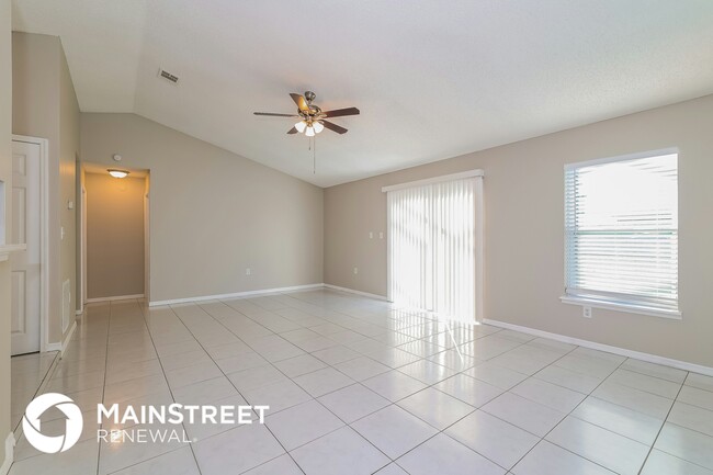 657 Koala Ct in Kissimmee, FL - Foto de edificio - Building Photo