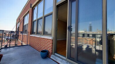 15 S Throop St, Unit 607 in Chicago, IL - Building Photo - Building Photo
