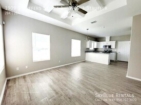 1909 Stauffers St in Weslaco, TX - Building Photo
