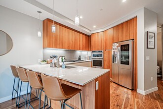 4200 W 17th Ave in Denver, CO - Foto de edificio - Building Photo