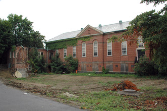 616 E 4th St in Boston, MA - Building Photo - Building Photo