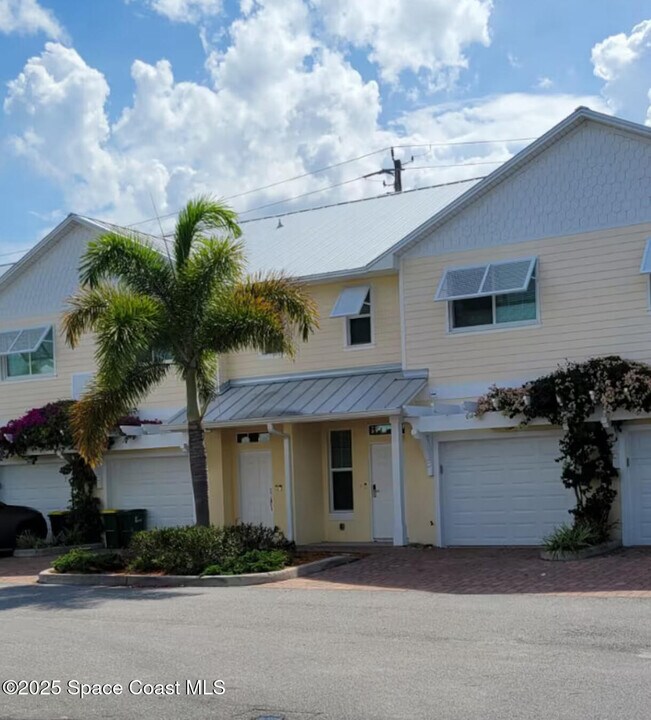 2720 Cutlass Point Ln in Merritt Island, FL - Building Photo