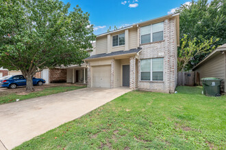 2523 Rhapsody Ct in Bryan, TX - Building Photo - Building Photo