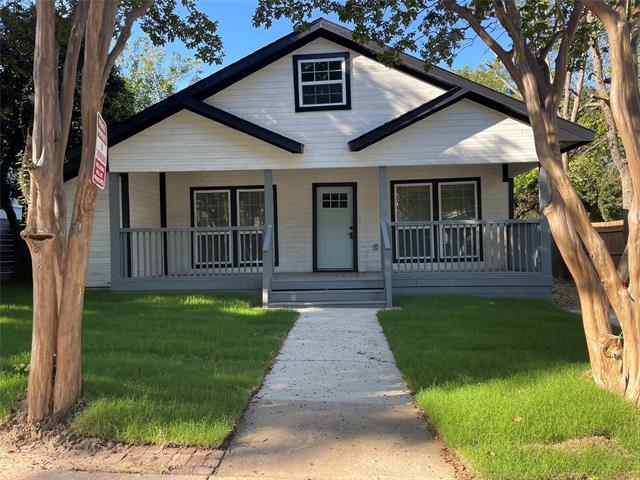 703 Martinique Ave in Dallas, TX - Foto de edificio