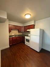 5900 Butterfield Rd in Berkeley, IL - Building Photo - Building Photo