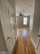325 E 21st St in Baltimore, MD - Building Photo - Building Photo