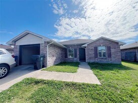 1622 Palm Beach Ave in Dallas, TX - Building Photo