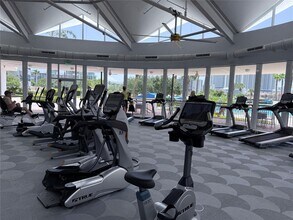 600 Three Islands Blvd, Unit 515 in Hallandale Beach, FL - Building Photo - Building Photo