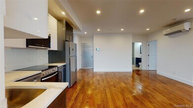 138-28 Queens Blvd, Unit 7A in Queens, NY - Building Photo - Building Photo