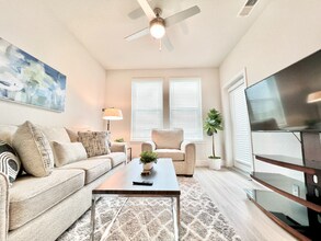 8985 Bertha Palmer Blvd-Unit -#411 in Temple Terrace, FL - Building Photo - Building Photo